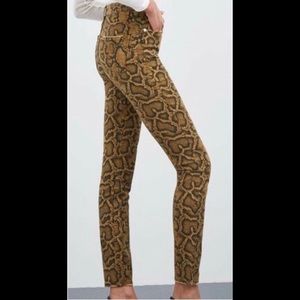 Zara BNWT Snakeskin Print High Rise Jeans